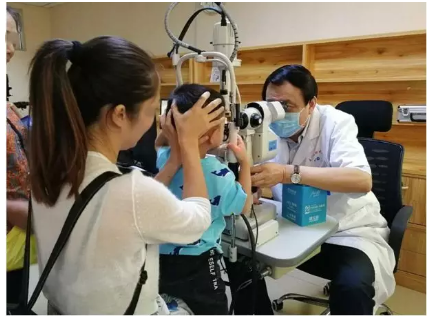 福建白內障患兒