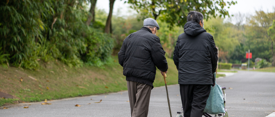 老人白內(nèi)障
